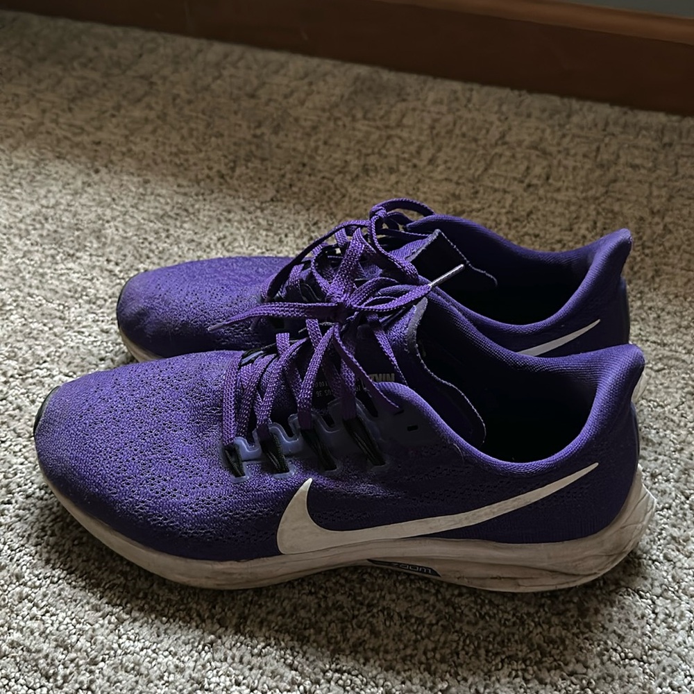 nike purple sneakers